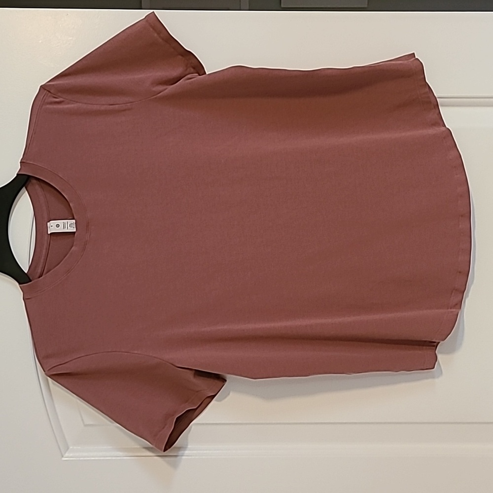 Lululemon love crew tshirt
